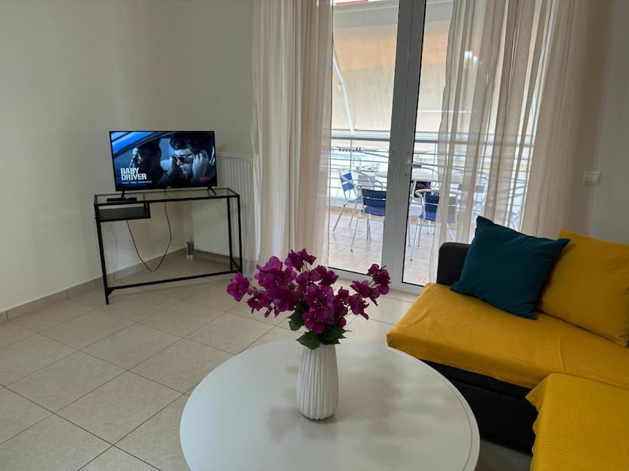 Riviera Beach, Seaside Spacious Apt. أنافيسوس المظهر الخارجي الصورة
